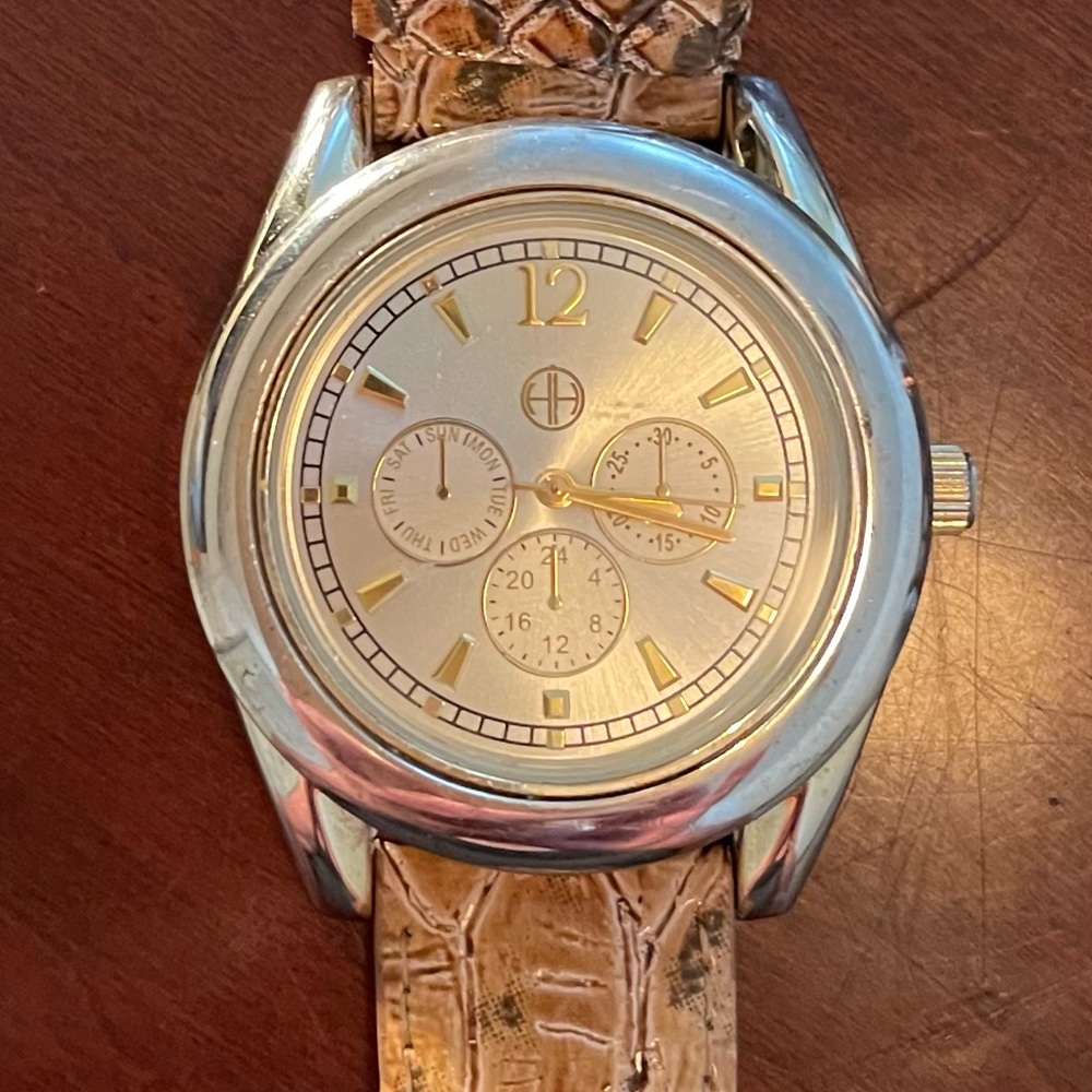 Hot in Hollywood Women's 7 1/2" Watch
